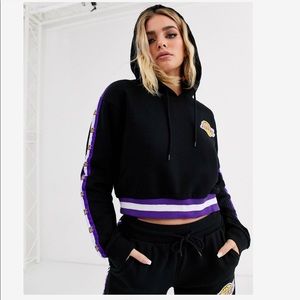 NBA lakers logo hoodie with tape side arms